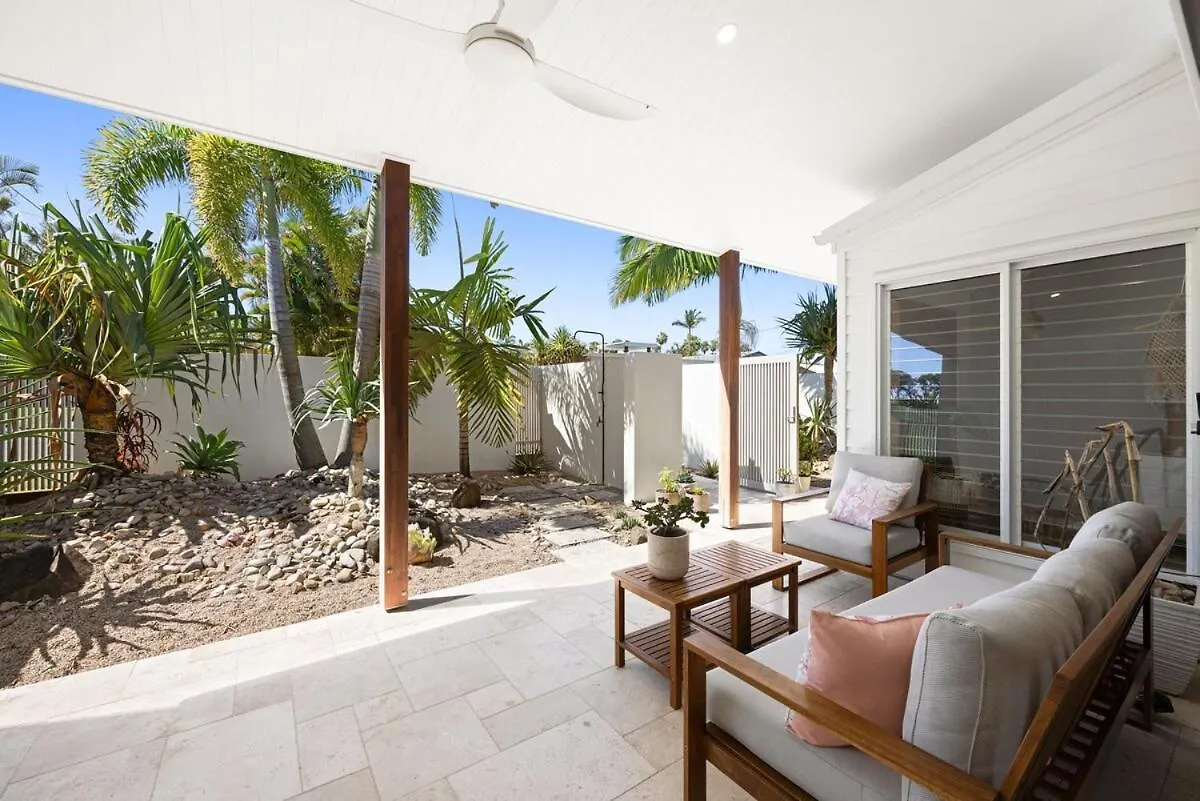 Coastal Home In Mooloolaba 0*,